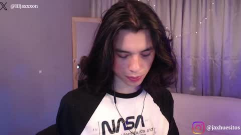 Snapshot of j_a_x_x_x_o_n chatting on 28, 4, 2026 Hey im Jaxxxon check my info online show from 28, 4, 2026