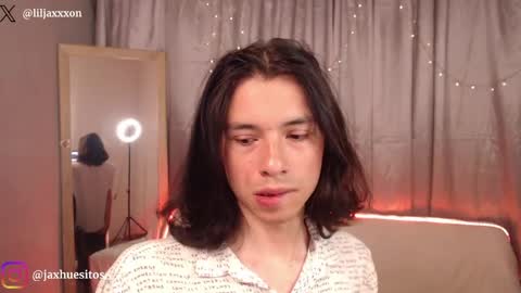 Snapshot of j_a_x_x_x_o_n chatting on 9, 6, 2026 Hey im Jaxxxon check my info online show from 9, 6, 2026