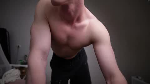 Snapshot of j_akira13 chatting on 27, 4, 2026 Danny online show from 27, 4, 2026