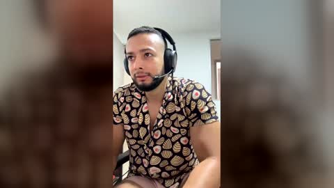 Calix  Independient model Insta and twt Calixsnake online show from 18, 12, 2025