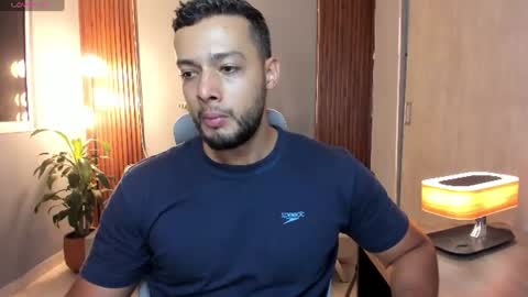 Snapshot of j_calix chatting on 25, 7, 2026 Calix Independient model Insta and twt Calixsnake online show from 25, 7, 2026