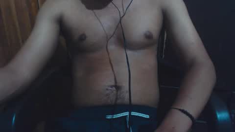 Snapshot of j_castello chatting on 18, 10, 2025 J online show from 18, 10, 2025