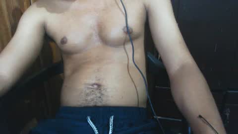 Snapshot of j_castello chatting on 23, 10, 2025 J online show from 23, 10, 2025