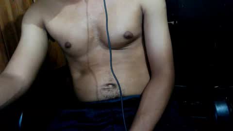 Snapshot of j_castello chatting on 20, 11, 2025 J online show from 20, 11, 2025