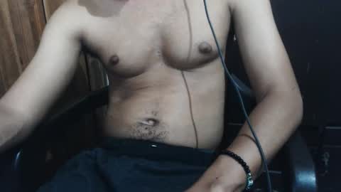 Snapshot of j_castello chatting on 4, 12, 2025 J online show from 4, 12, 2025