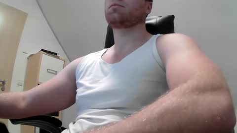 here4y online show from 30, 10, 2025