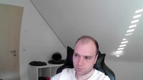 here4y online show from 1, 4, 2026