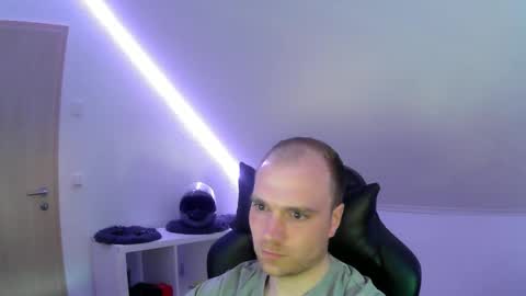 Snapshot of j_german783377 chatting on 21, 4, 2026 here4y online show from 21, 4, 2026
