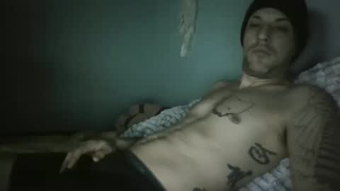 Snapshot of j_lion85 chatting on 18, 11, 2025 j_lion85 online show from 18, 11, 2025