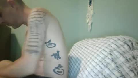 Snapshot of j_lion85 chatting on 23, 11, 2025 j_lion85 online show from 23, 11, 2025