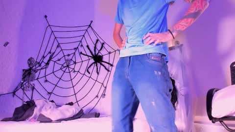 Snapshot of j_martony chatting on 21, 10, 2025 j_martony online show from 21, 10, 2025