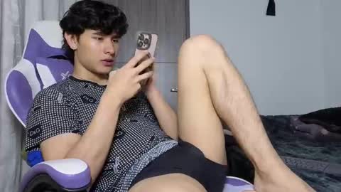 Snapshot of j_u_p_i_t_e_r chatting on 2, 11, 2025 Noah online show from 2, 11, 2025