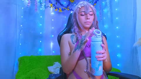 jade 18  online show from 8, 12, 2024