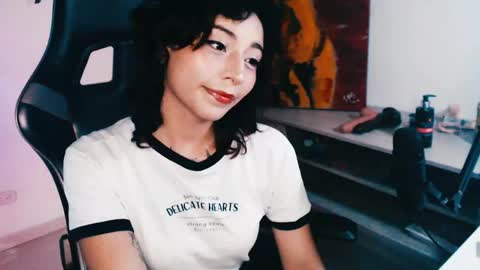 jade 18  online show from 28, 5, 2026