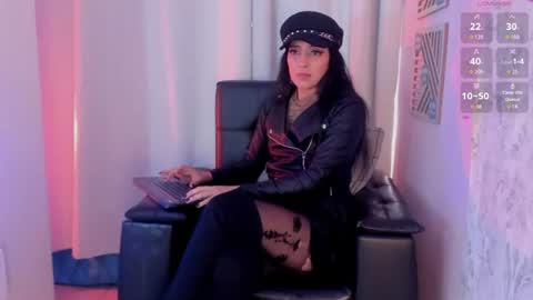 Snapshot of jaadewest_ chatting on 16, 6, 2026 Jade West online show from 16, 6, 2026
