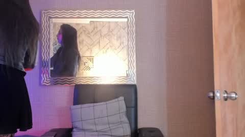 Snapshot of jaadewest_ chatting on 2, 7, 2026 Jade West online show from 2, 7, 2026