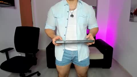 Snapshot of jace_thorne chatting on 11, 10, 2025 Jace online show from 11, 10, 2025