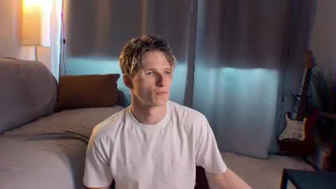 Snapshot of jack_frozt chatting on 3, 7, 2026 brestonsweet online show from 3, 7, 2026