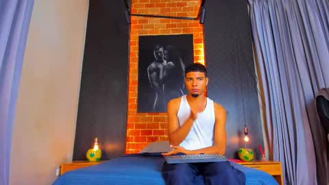 Snapshot of jackandjoes chatting on 10, 11, 2025 Jack and Joes online show from 10, 11, 2025