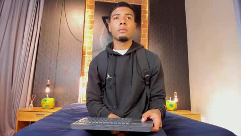 Snapshot of jackandjoes chatting on 3, 12, 2025 Jack and Joes online show from 3, 12, 2025