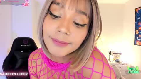 Snapshot of jackelyn_lopezz chatting on 19, 11, 2025 Jacky online show from 19, 11, 2025