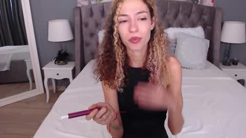 Snapshot of jackie__fox chatting on 29, 11, 2025 Jackie online show from 29, 11, 2025