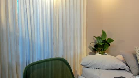 Jackson Bell online show from 18, 12, 2024