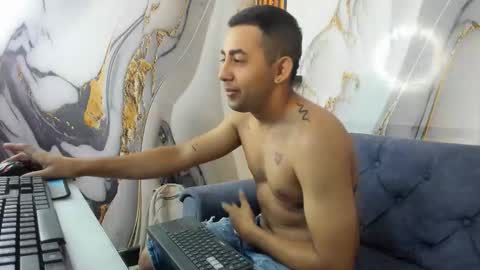 Snapshot of jacob_latinboy chatting on 10, 10, 2025 Jacob online show from 10, 10, 2025