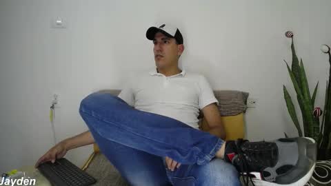 Jacob And Jayden online show from 26, 11, 2025