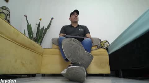 Jacob And Jayden online show from 16, 12, 2025