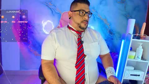 daddy sir master bear online show from 7, 3, 2026