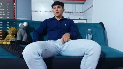 Snapshot of jacques_cardiet chatting on 24, 4, 2026 jacobo online show from 24, 4, 2026