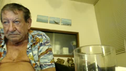 Snapshot of jacques_de_france chatting on 22, 6, 2026 Jacques online show from 22, 6, 2026