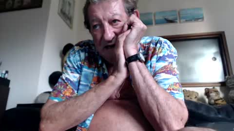 Snapshot of jacques_de_france chatting on 22, 7, 2026 Jacques online show from 22, 7, 2026