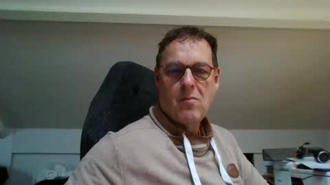 Snapshot of jacsfinestfantasy chatting on 23, 10, 2025 FineAndSimple online show from 23, 10, 2025