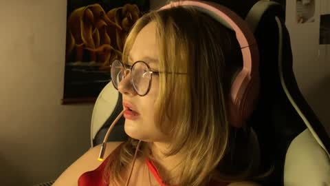 Snapshot of jacywinslat chatting on 15, 10, 2025 jacywinslat online show from 15, 10, 2025