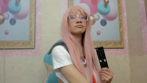 Snapshot of jadde_greyy_ chatting on 17, 12, 2025 Jadde Greyy online show from 17, 12, 2025