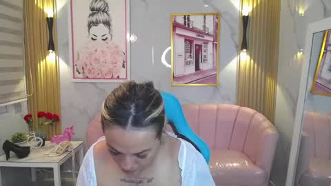 Snapshot of jade_jones_a chatting on 18, 9, 2025 Jade online show from 18, 9, 2025