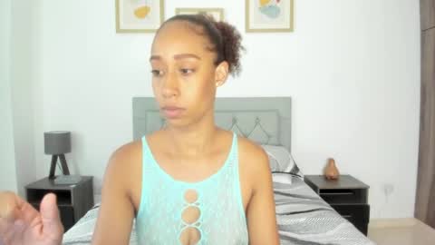 Jade smile online show from 3, 4, 2026