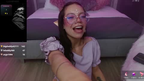 JADE online show from 7, 1, 2025