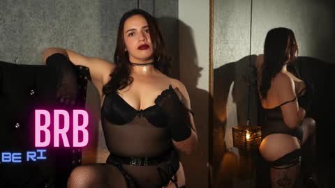 Snapshot of jade_swet chatting on 2, 2, 2025 jade swet online show from 2, 2, 2025