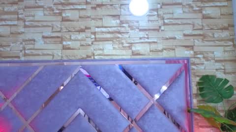 jade white  online show from 2, 3, 2026