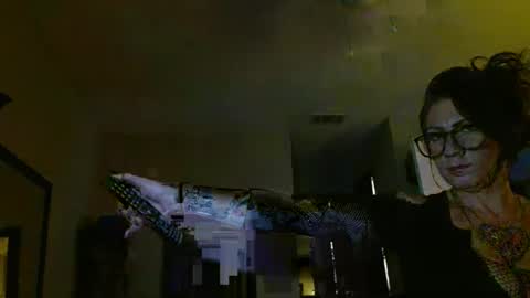 Jade1886 online show from 14, 2, 2025