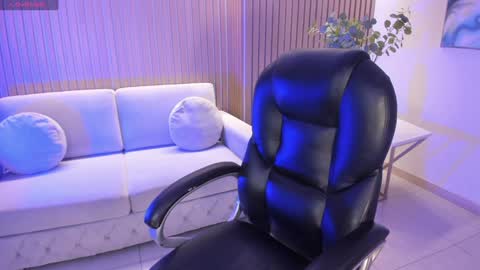 Snapshot of jadeevansx chatting on 22, 12, 2024 JADE EVANS online show from 22, 12, 2024