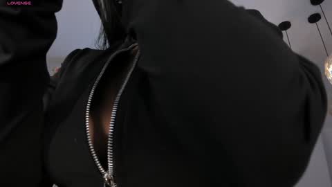 Snapshot of jadeevansx chatting on 3, 1, 2025 JADE EVANS online show from 3, 1, 2025