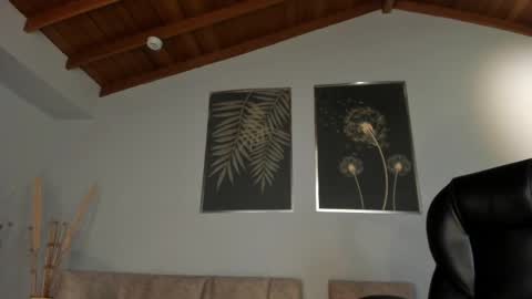 Snapshot of jadeevansx chatting on 5, 3, 2025 JADE EVANS online show from 5, 3, 2025