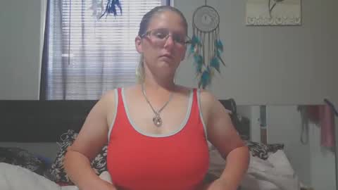 JadeLuv online show from 11, 4, 2026