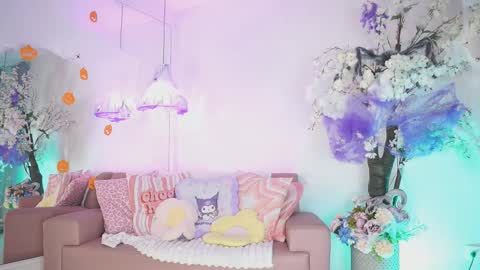 Jade Summer online show from 24, 10, 2025