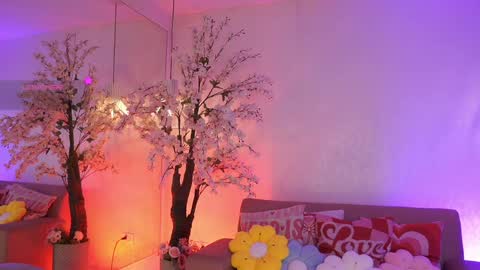 Jade Summer online show from 24, 3, 2026