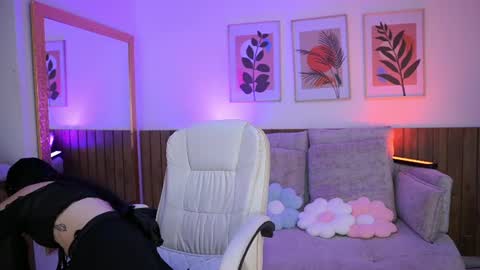 Snapshot of jadesummerr chatting on 19, 6, 2026 Jade Summer online show from 19, 6, 2026